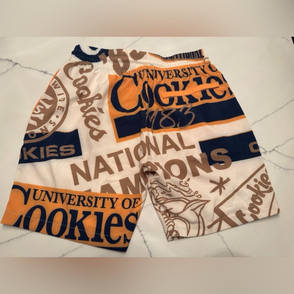 Cookies Shorts - Picture 3 of 3